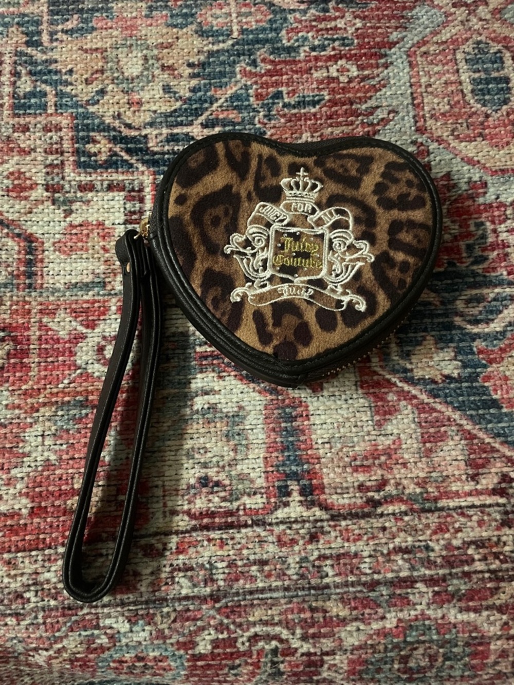 Juicy Couture Leopard Heart Wristlet Card Holder - Brown & Black